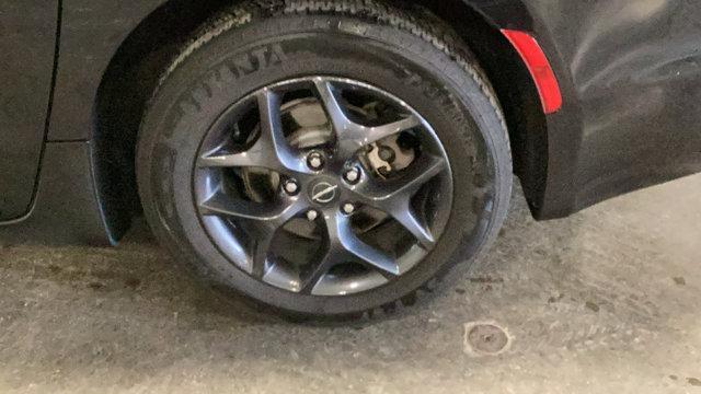 used 2018 Chrysler Pacifica car, priced at $15,780