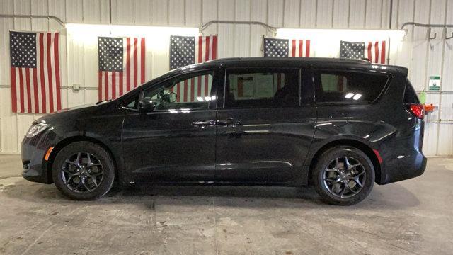 used 2018 Chrysler Pacifica car, priced at $15,780