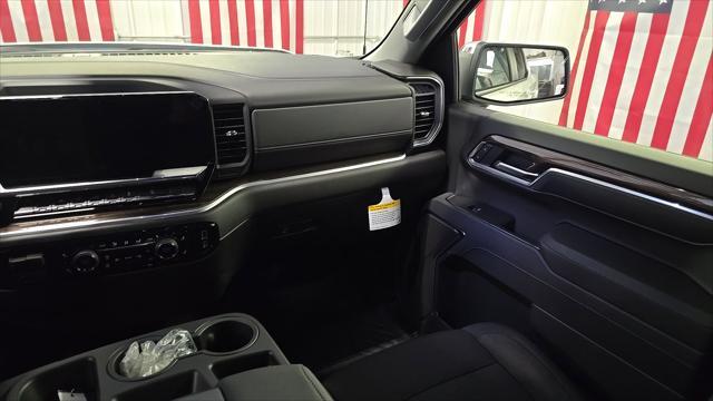 new 2025 Chevrolet Silverado 1500 car, priced at $52,180