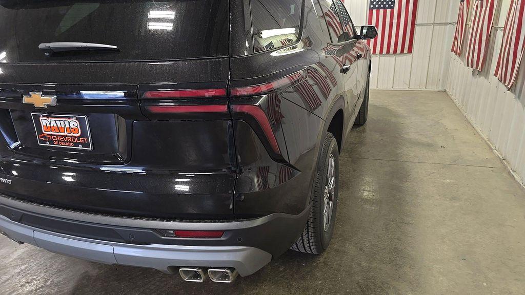 new 2026 Chevrolet Traverse car, priced at $42,495