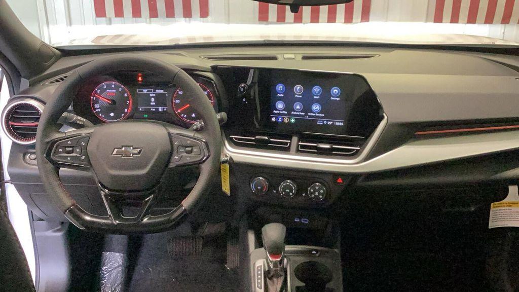 new 2025 Chevrolet Trax car, priced at $23,585