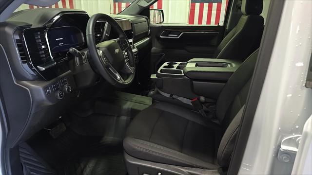 new 2025 Chevrolet Silverado 1500 car, priced at $50,975