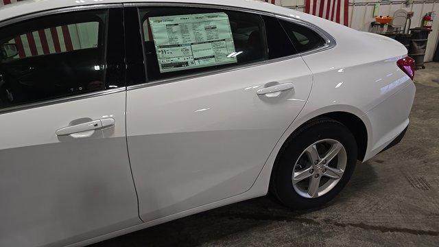 new 2025 Chevrolet Malibu car, priced at $24,440