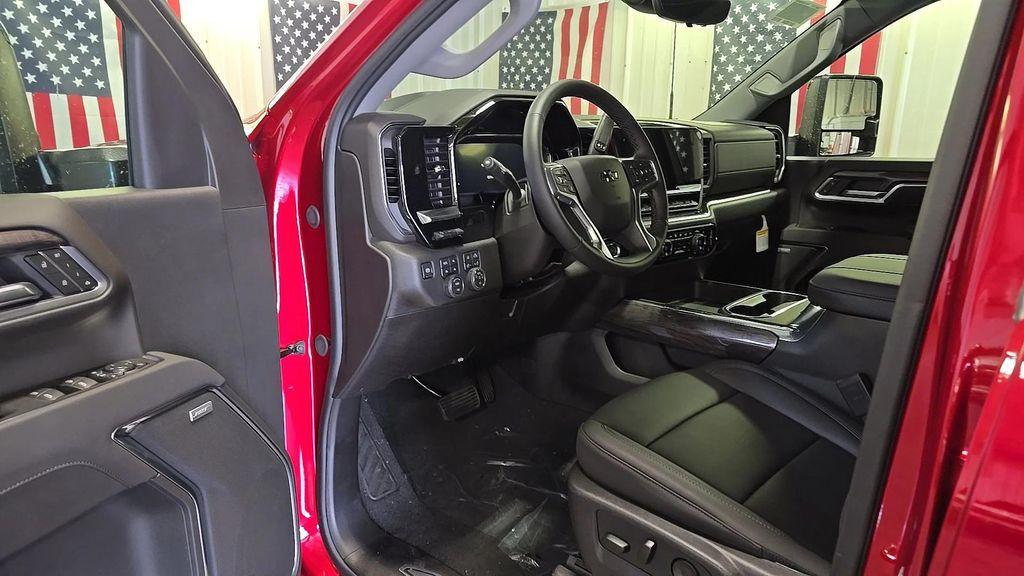 new 2026 Chevrolet Silverado 3500 car, priced at $70,400