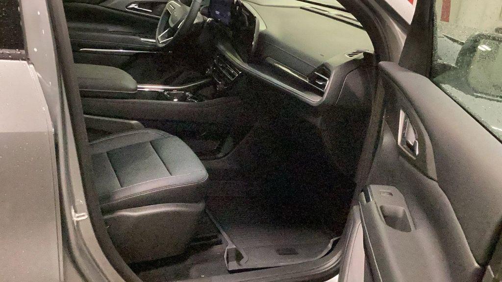 new 2026 Chevrolet Traverse car, priced at $46,630