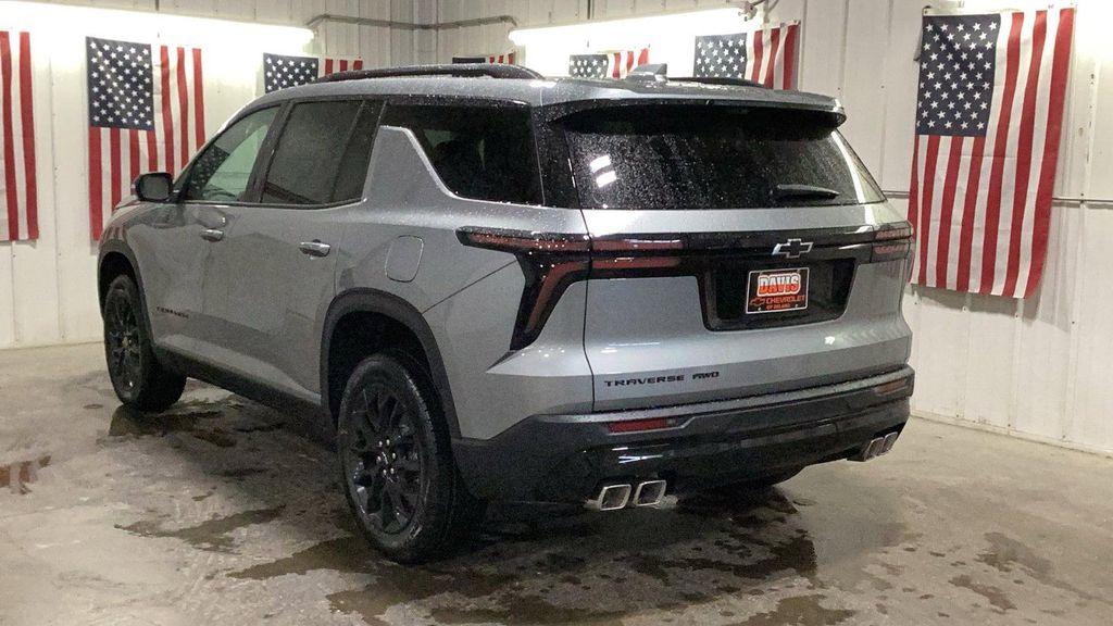 new 2026 Chevrolet Traverse car, priced at $46,630