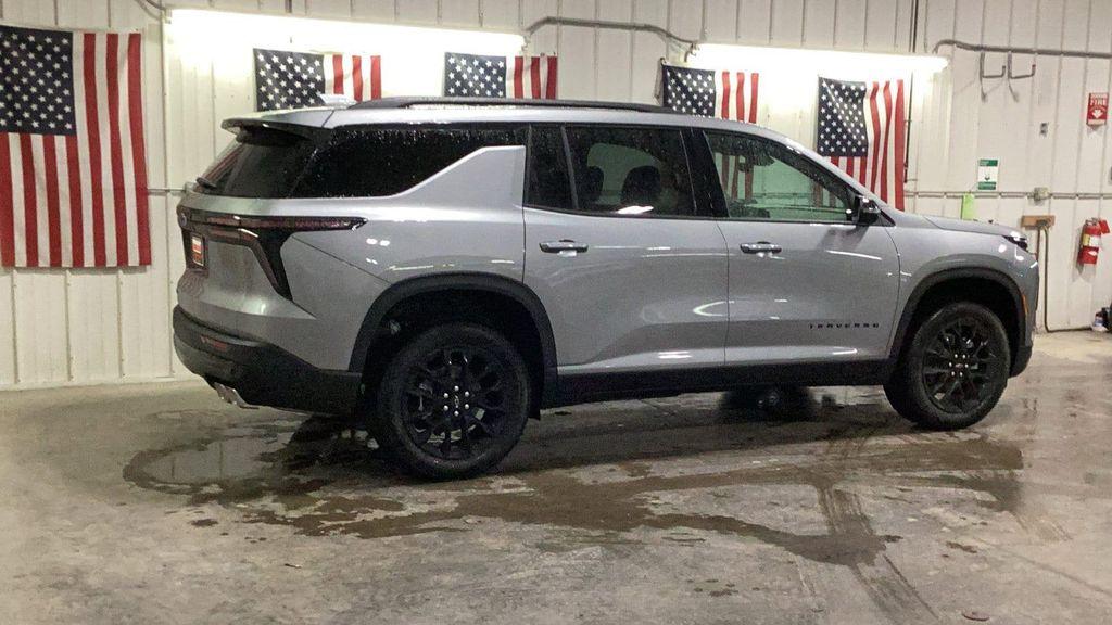 new 2026 Chevrolet Traverse car, priced at $46,630