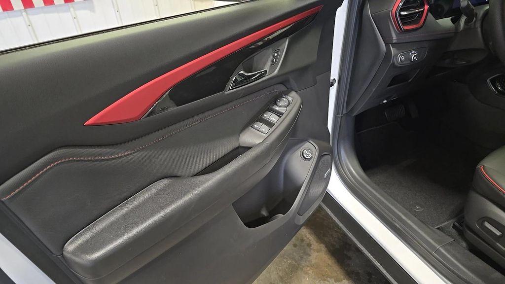 new 2026 Chevrolet TrailBlazer car, priced at $33,615