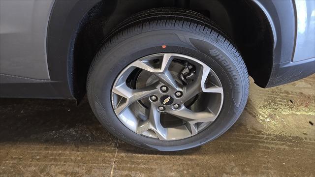 new 2025 Chevrolet Trax car, priced at $22,985