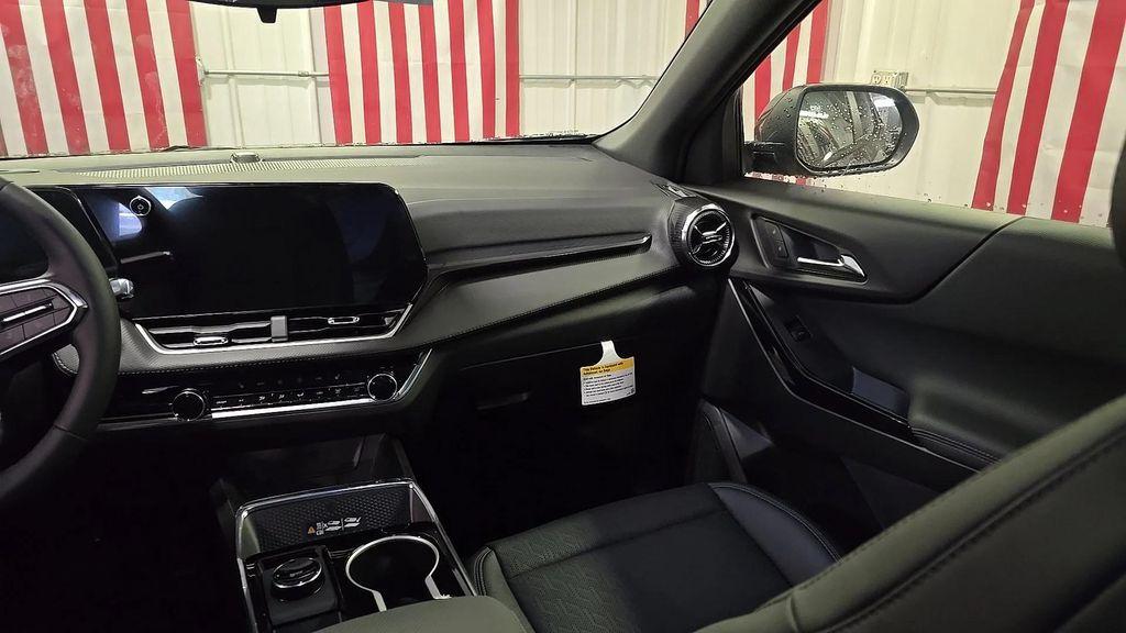 new 2026 Chevrolet Equinox car, priced at $31,265