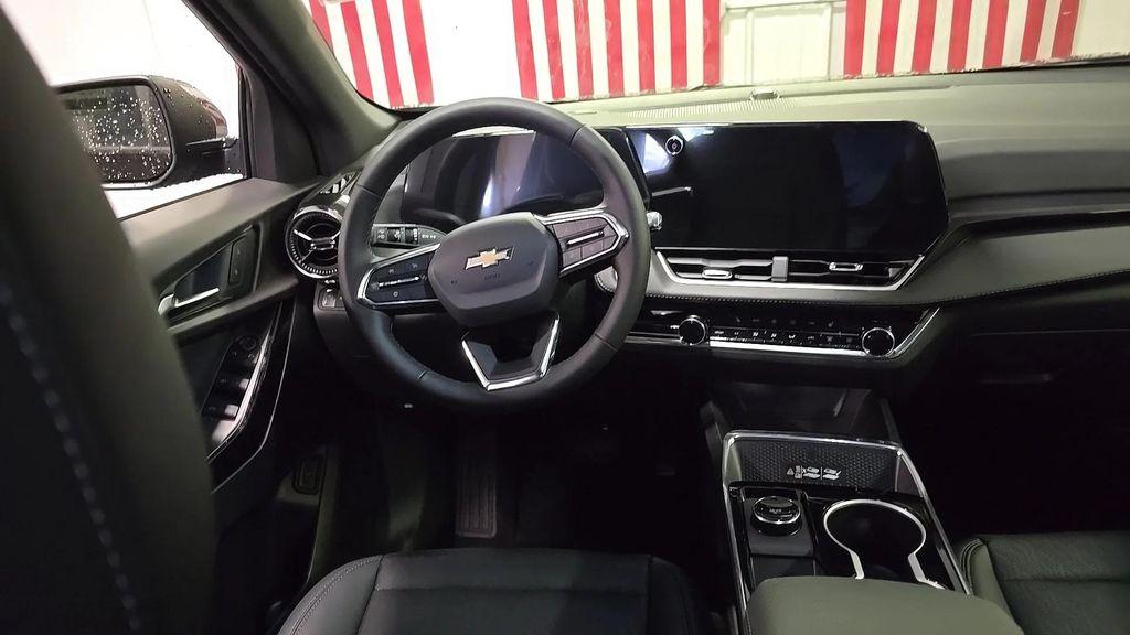 new 2026 Chevrolet Equinox car, priced at $31,265