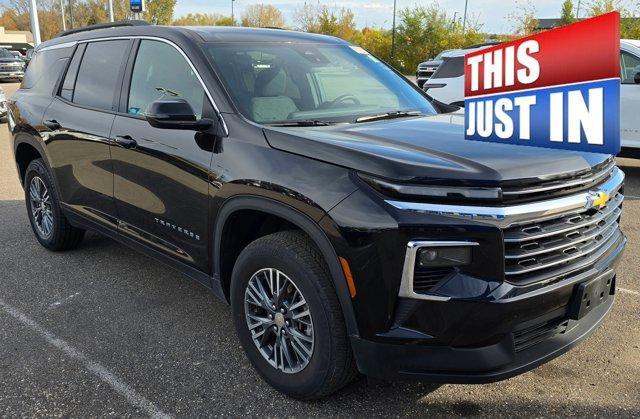used 2025 Chevrolet Traverse car, priced at $37,480