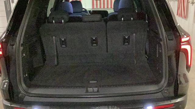 used 2025 Chevrolet Traverse car, priced at $35,945