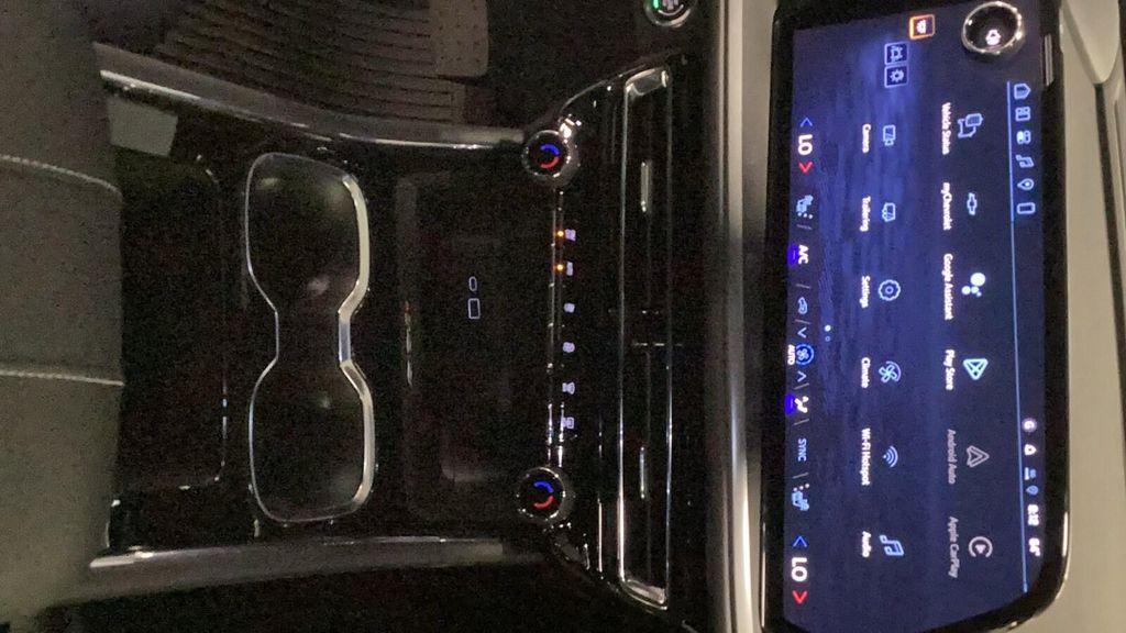 new 2026 Chevrolet Traverse car, priced at $42,120