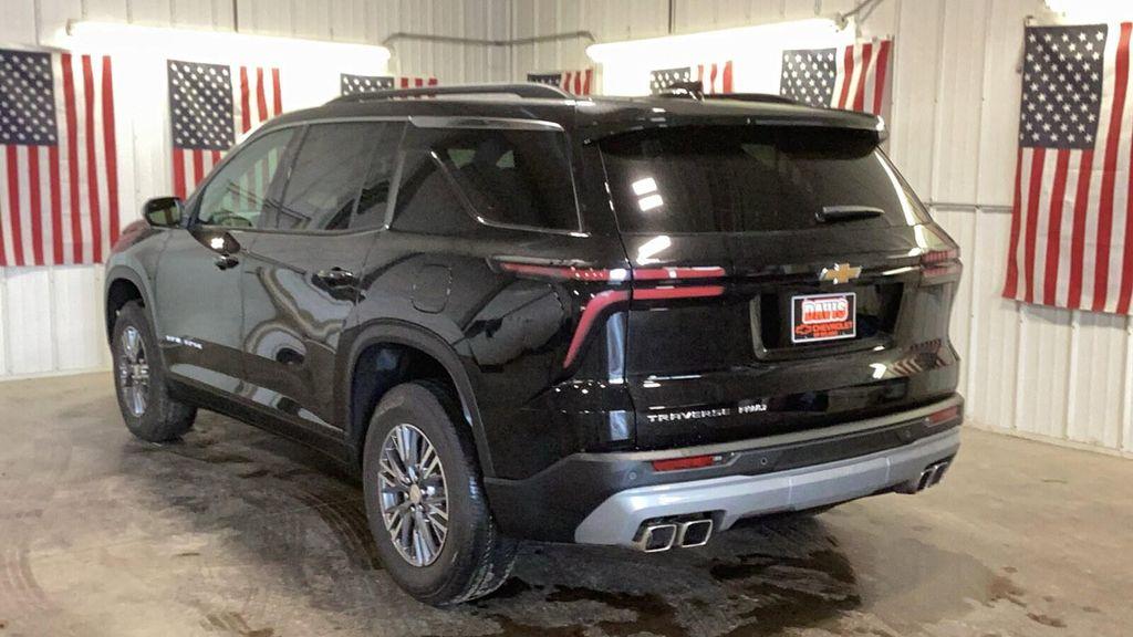 new 2026 Chevrolet Traverse car, priced at $42,120