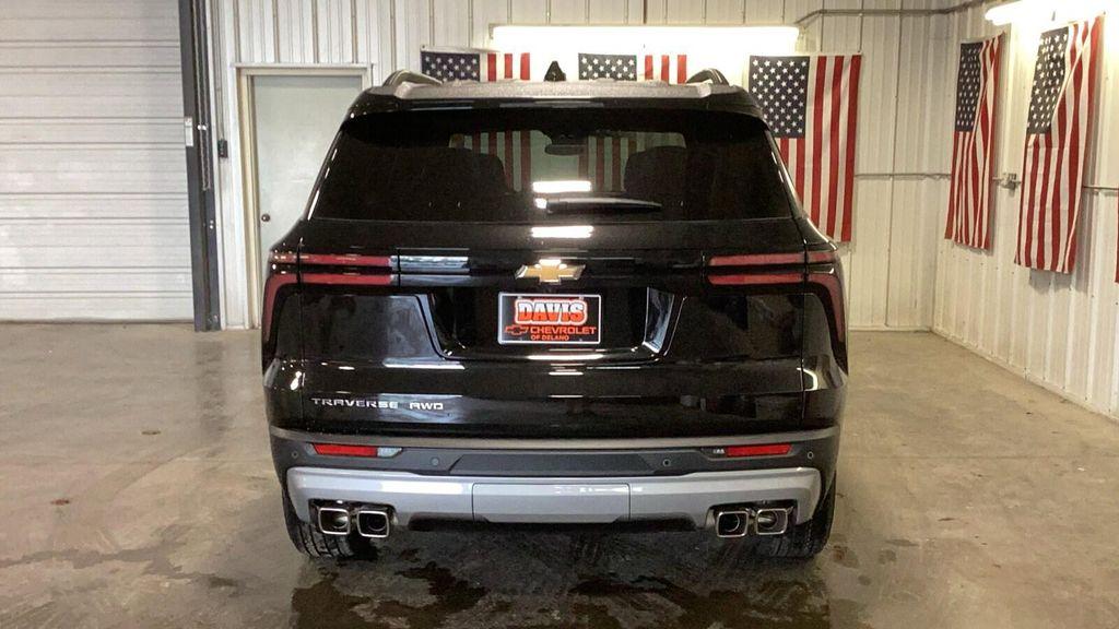 new 2026 Chevrolet Traverse car, priced at $42,120