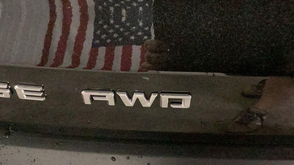 new 2026 Chevrolet Traverse car, priced at $42,120