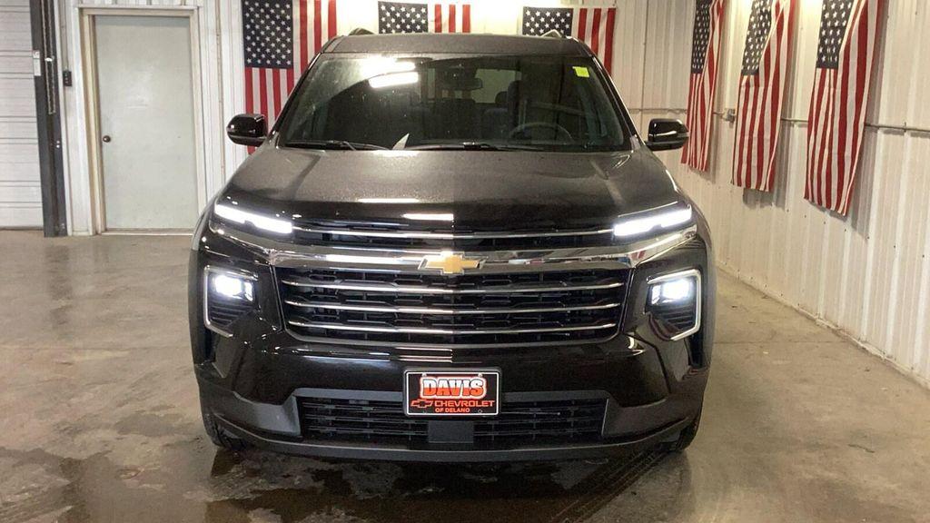 new 2026 Chevrolet Traverse car, priced at $42,120