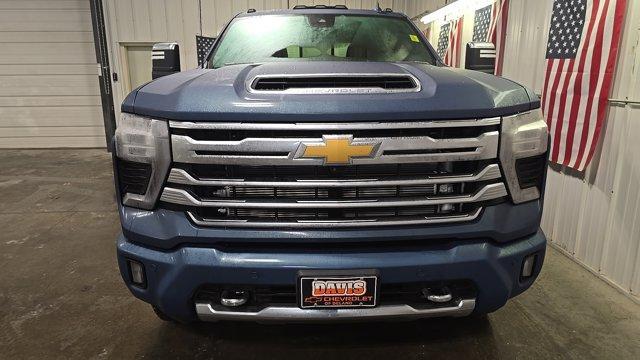 new 2025 Chevrolet Silverado 3500 car, priced at $82,670