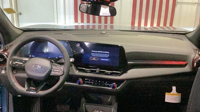 new 2026 Chevrolet Equinox car, priced at $32,000