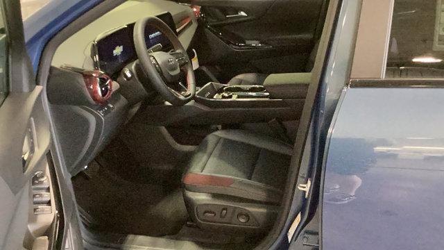 new 2026 Chevrolet Equinox car, priced at $32,000