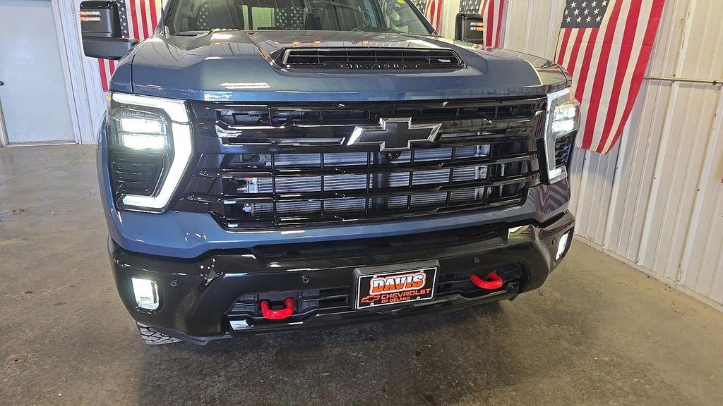 new 2026 Chevrolet Silverado 3500 car, priced at $72,240