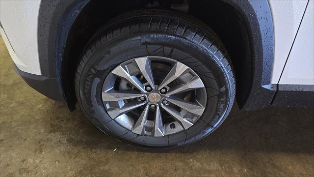new 2026 Chevrolet Equinox car, priced at $29,802