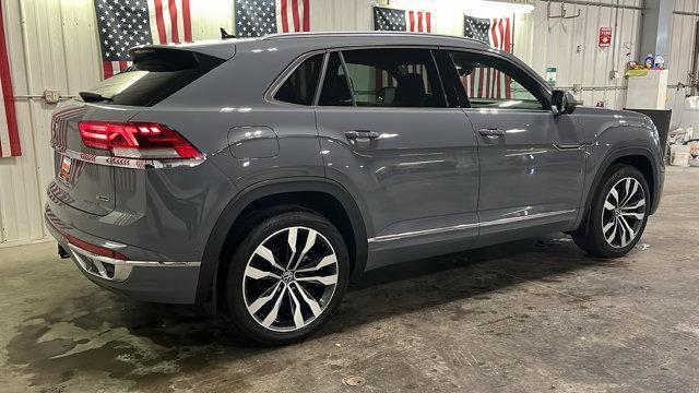 used 2020 Volkswagen Atlas Cross Sport car, priced at $29,480