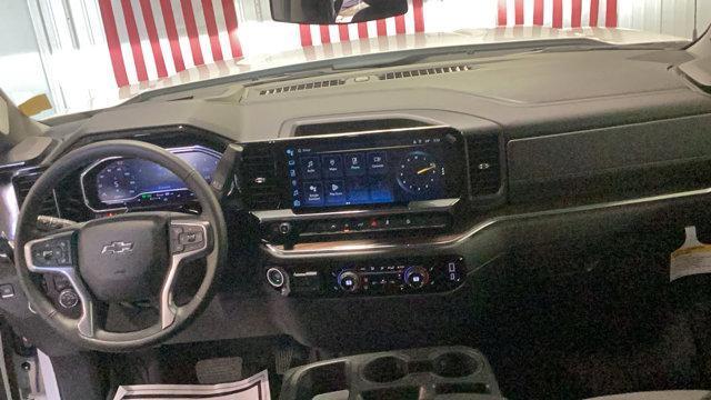 new 2025 Chevrolet Silverado 1500 car, priced at $50,620