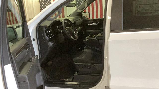new 2025 Chevrolet Silverado 1500 car, priced at $50,620