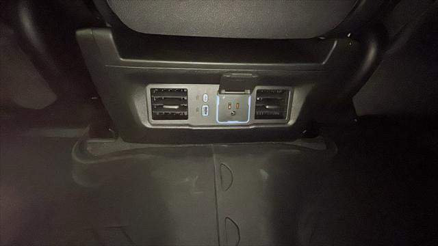 new 2025 Chevrolet Silverado 1500 car, priced at $52,070