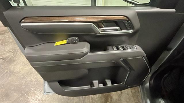 new 2025 Chevrolet Silverado 1500 car, priced at $52,070