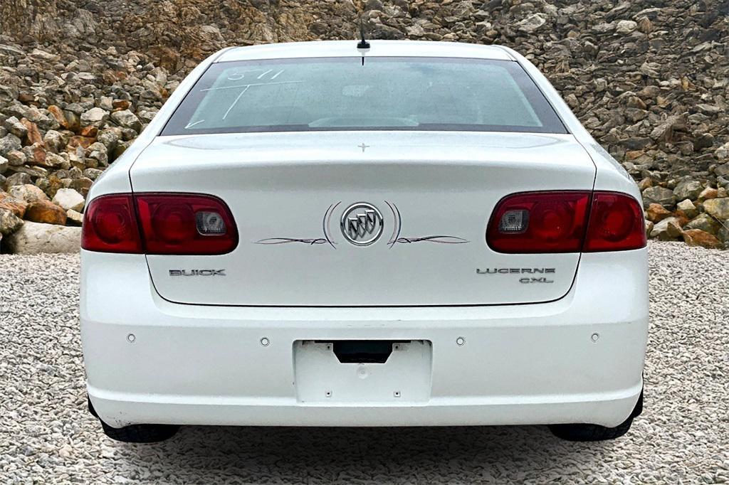 used 2007 Buick Lucerne car, priced at $6,995