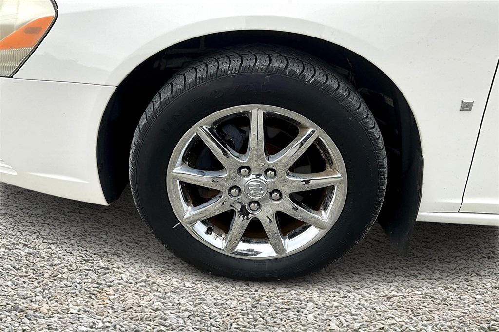 used 2007 Buick Lucerne car, priced at $6,995
