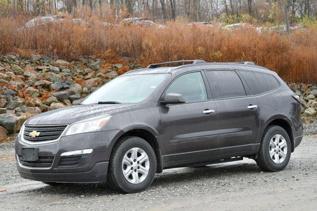 used 2017 Chevrolet Traverse car, priced at $11,995