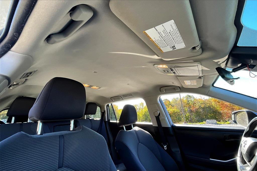 used 2022 Toyota Highlander Hybrid car, priced at $31,995