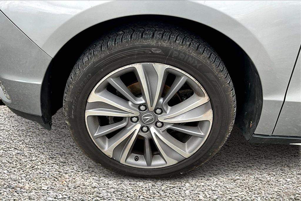 used 2018 Acura MDX car, priced at $18,995