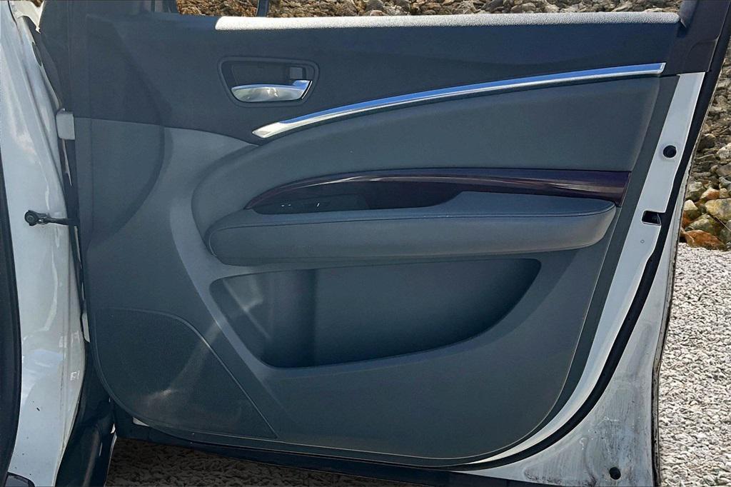 used 2016 Acura MDX car, priced at $9,995