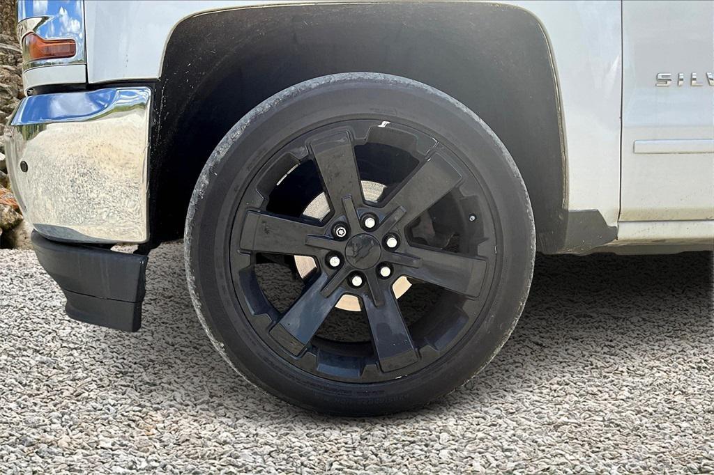 used 2017 Chevrolet Silverado 1500 car, priced at $17,995
