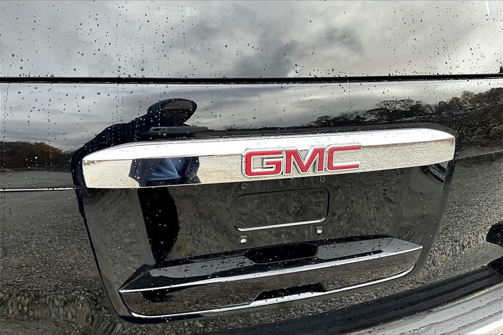 used 2018 GMC Yukon XL car, priced at $23,995