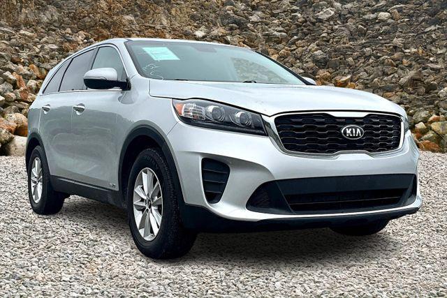 used 2020 Kia Sorento car, priced at $12,995