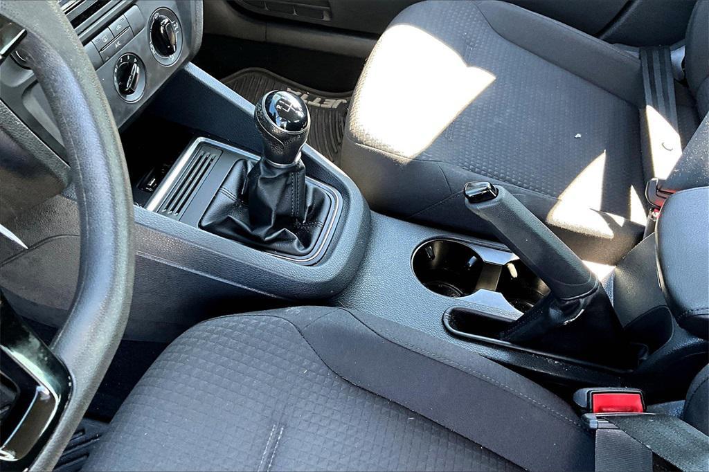 used 2016 Volkswagen Jetta car, priced at $6,495