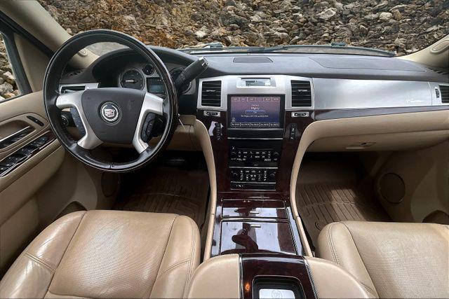 used 2014 Cadillac Escalade ESV car, priced at $13,995