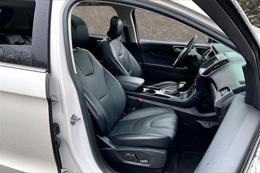 used 2016 Ford Edge car, priced at $11,995