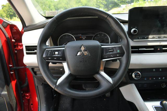 used 2022 Mitsubishi Outlander car, priced at $25,995