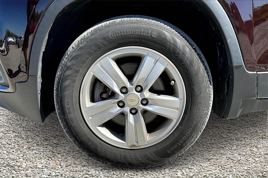 used 2022 Chevrolet Trax car, priced at $12,995