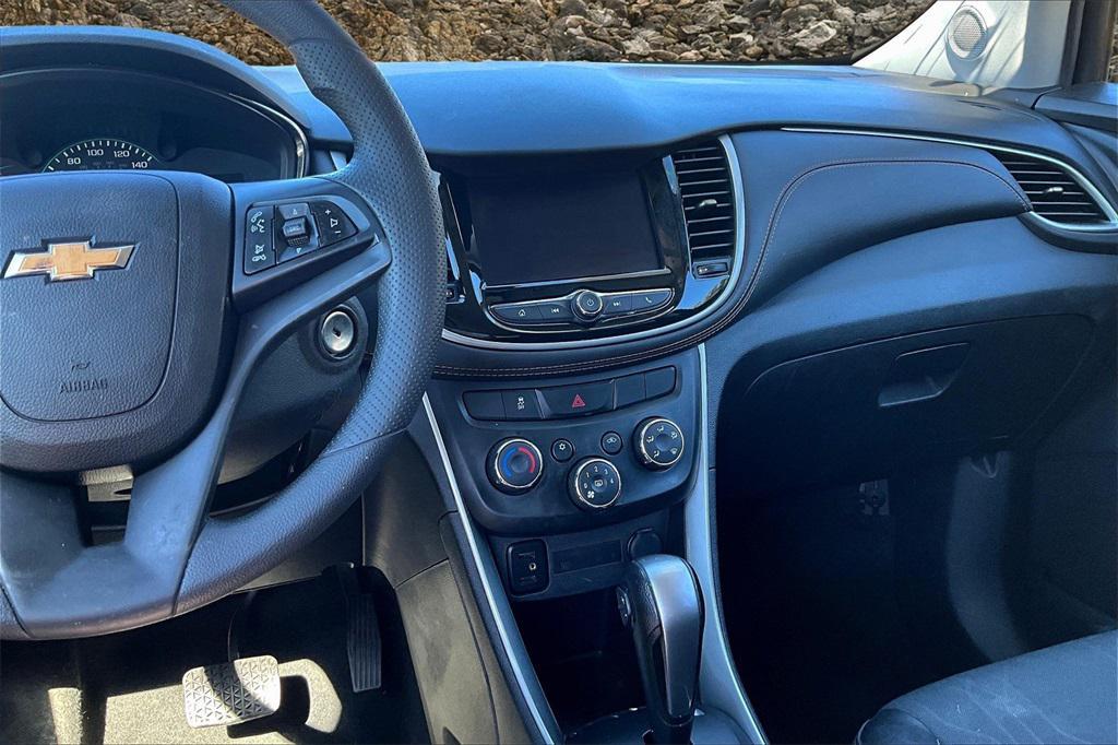 used 2022 Chevrolet Trax car, priced at $12,995