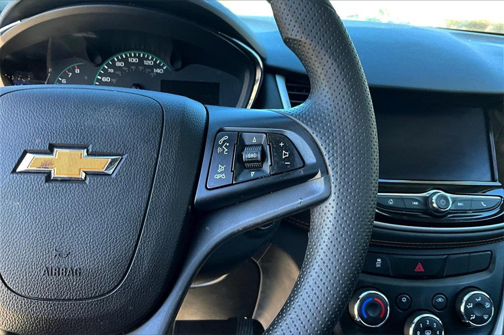 used 2022 Chevrolet Trax car, priced at $12,995