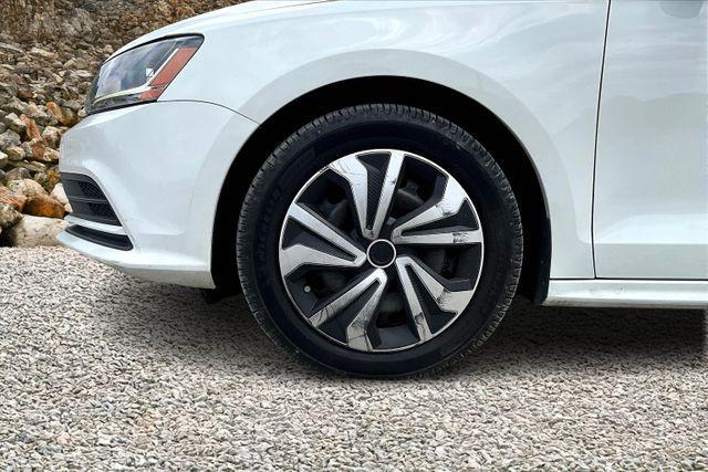 used 2017 Volkswagen Jetta car, priced at $9,995