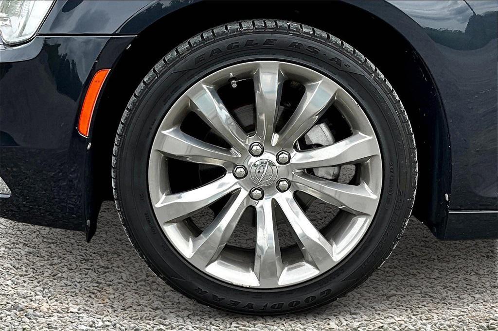 used 2018 Chrysler 300 car, priced at $12,995